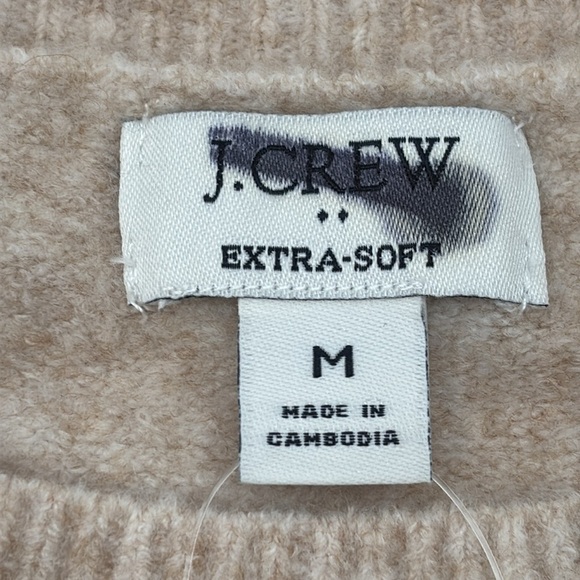 J Crew Factory Crewneck sweater in extra-soft yarn in Tan size M NWT BU223 - Picture 4 of 12